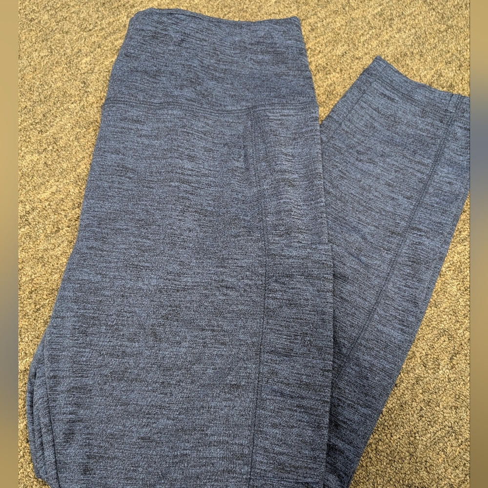 Blue‎ Vineyard Vines leggings with side pockets